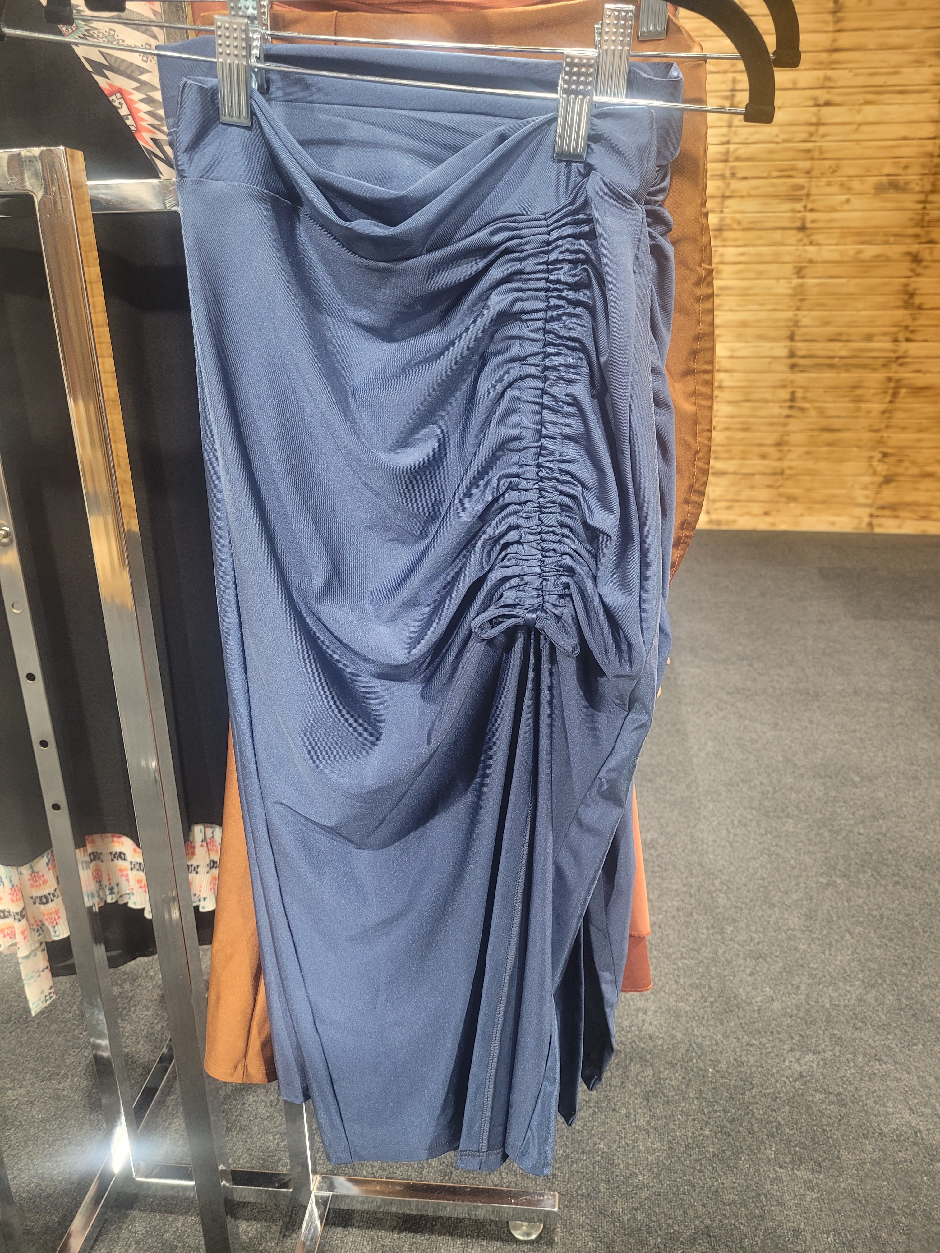 ISA ELEGANT SILK SKIRT