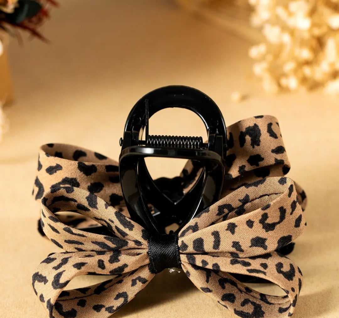 LEOPAPARD BOW HAIR CLIP