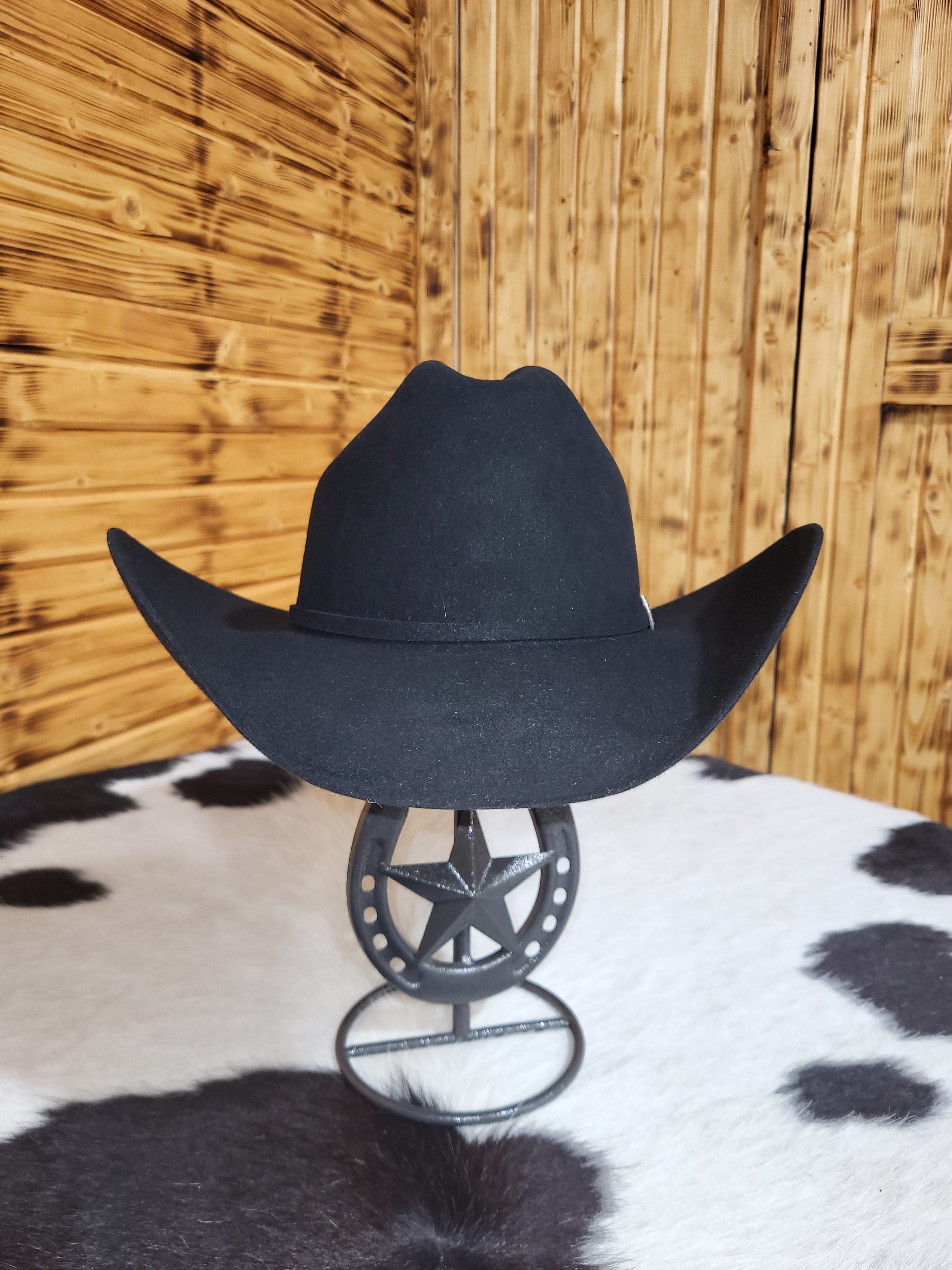 Black STETSON 6X skyline