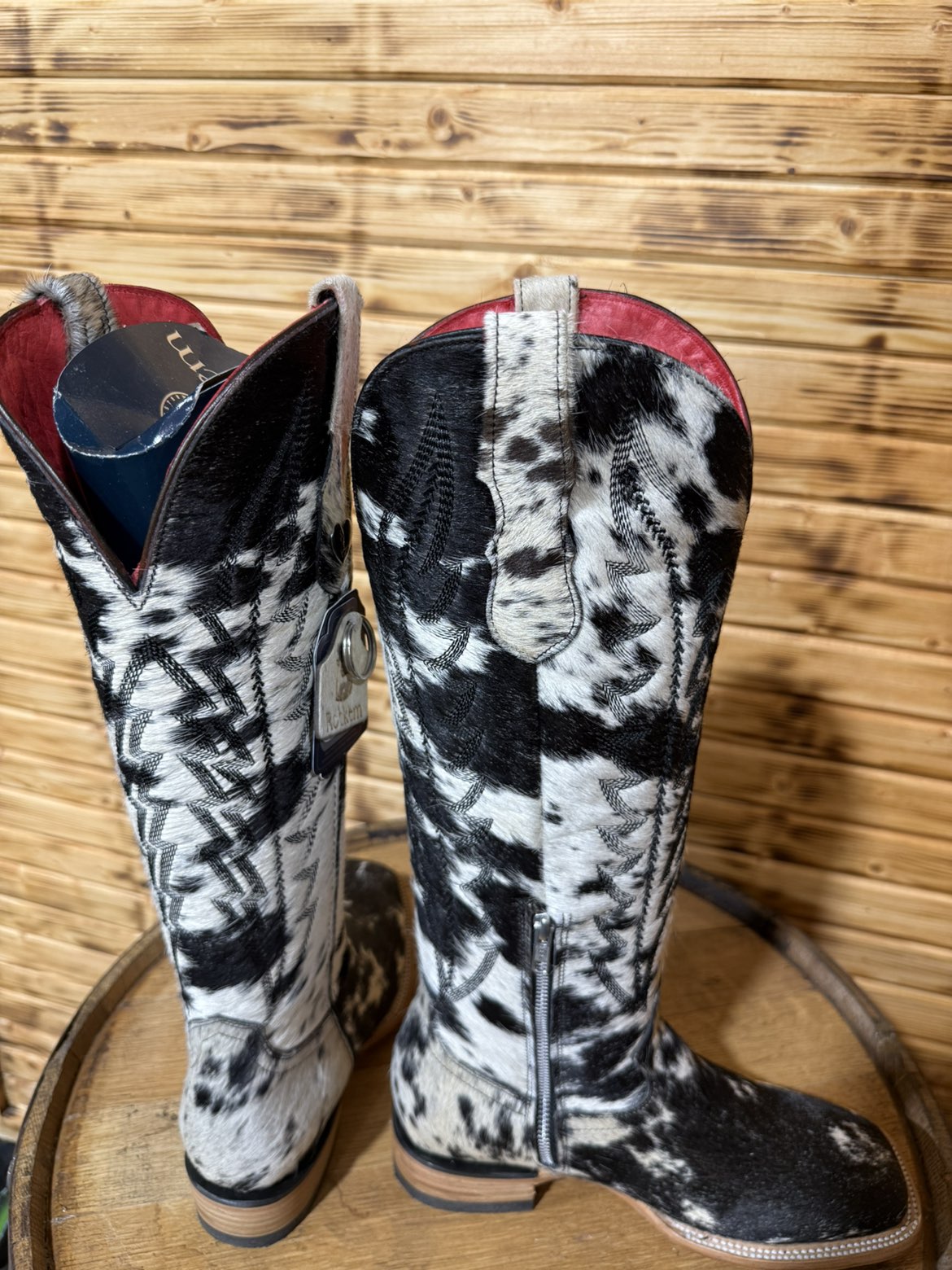 Carmina Cowhide Tall black/white Square Toe