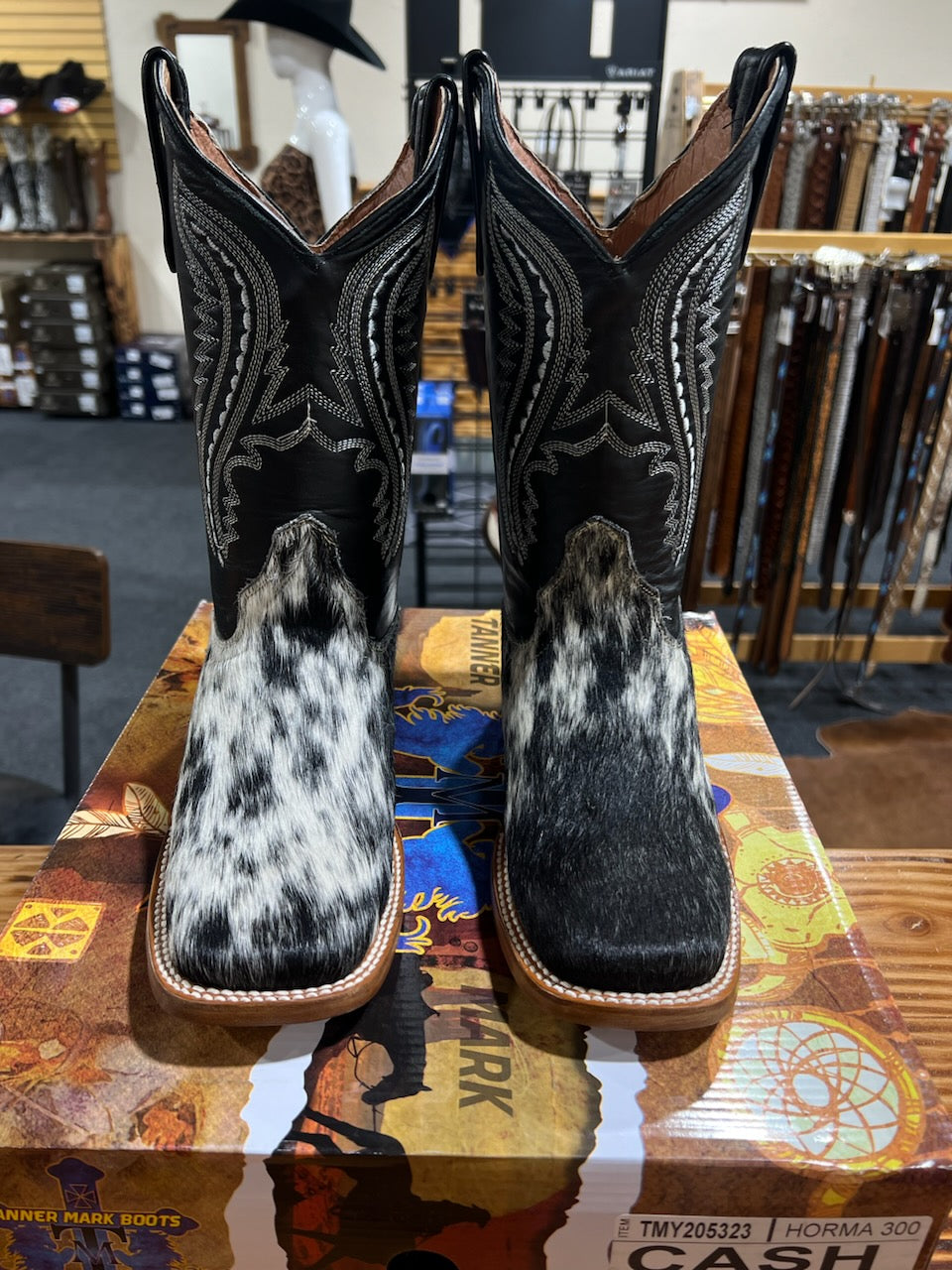 CASH  COWHIDE YOUTH BOOTS